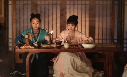 管家娘子吃瓜人免费,管家娘子与吃瓜人的奇幻冒险之旅