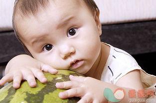 宝宝吃瓜的害处,宝宝吃瓜的潜在风险与注意事项