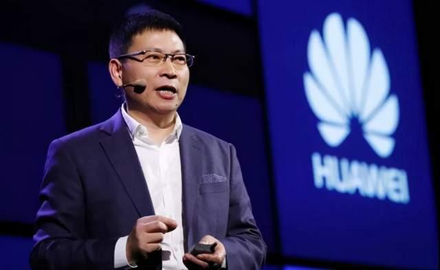 余承东吃瓜,科技圈风云再起