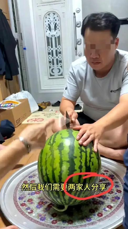 英国博主吃瓜,揭秘英伦社交圈幕后故事