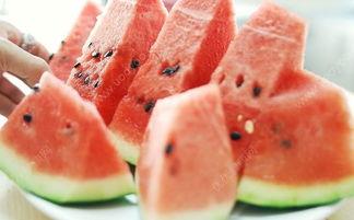 拉西瓜翻车吃瓜,一场爆笑的意外事件